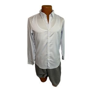 UniQlo Men's Light Blue Long Sleeve Dress Shirt, Slim Fit, Small, Pre-owned